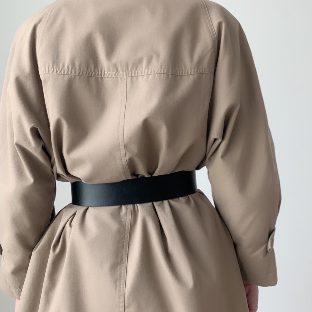 Vegan Leather High Waist C Belt - Picture 3 of 5